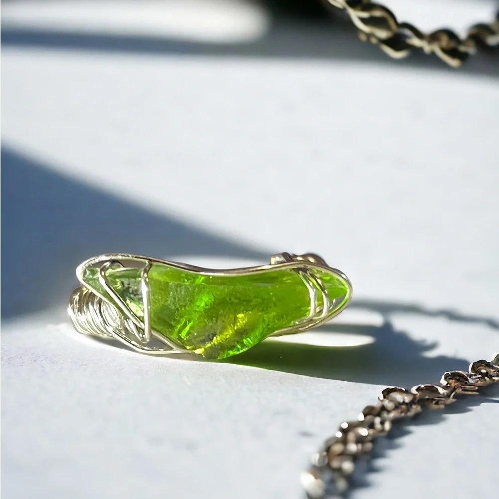 ✨CUSTOM SEA GLASS RING✨ - Picture 1 of 5